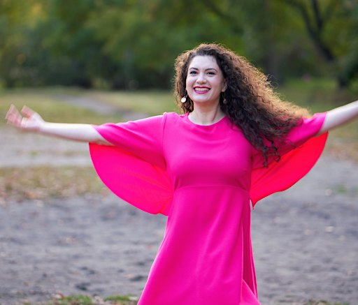 5Rhythms® Emerging Waves with Vered Segal (Teacher-in-Training)