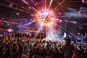 Las Vegas Hip Hop Crawl with Open Bar Party Bus + Skip-the-Line Entry