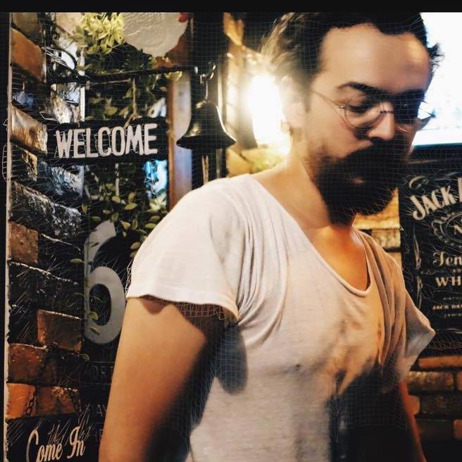 Krit Morton Invites Bangkok vinyl junkie presents; 6 hours of his solo vinyl set