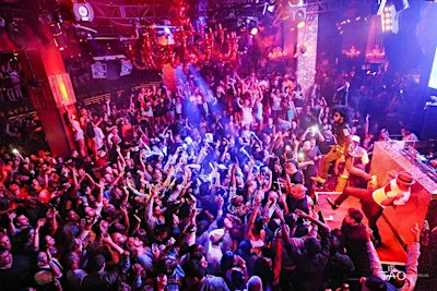 Hiphop & Reggaeton NightClub at The Venetian (Ladies Open Bar)