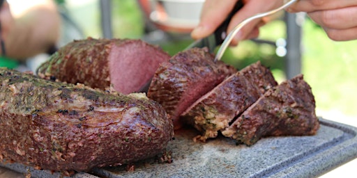 Barbecue-Abend auf der Straußenfarm