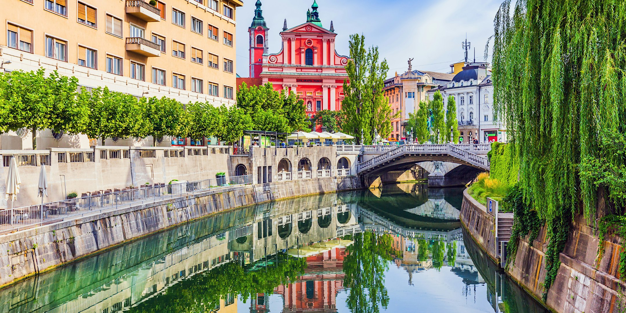 Discover Ljubljana with a captivating scavenger hunt by World City Trail!