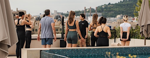 Rooftop Yoga en el Hotel ME Barcelona