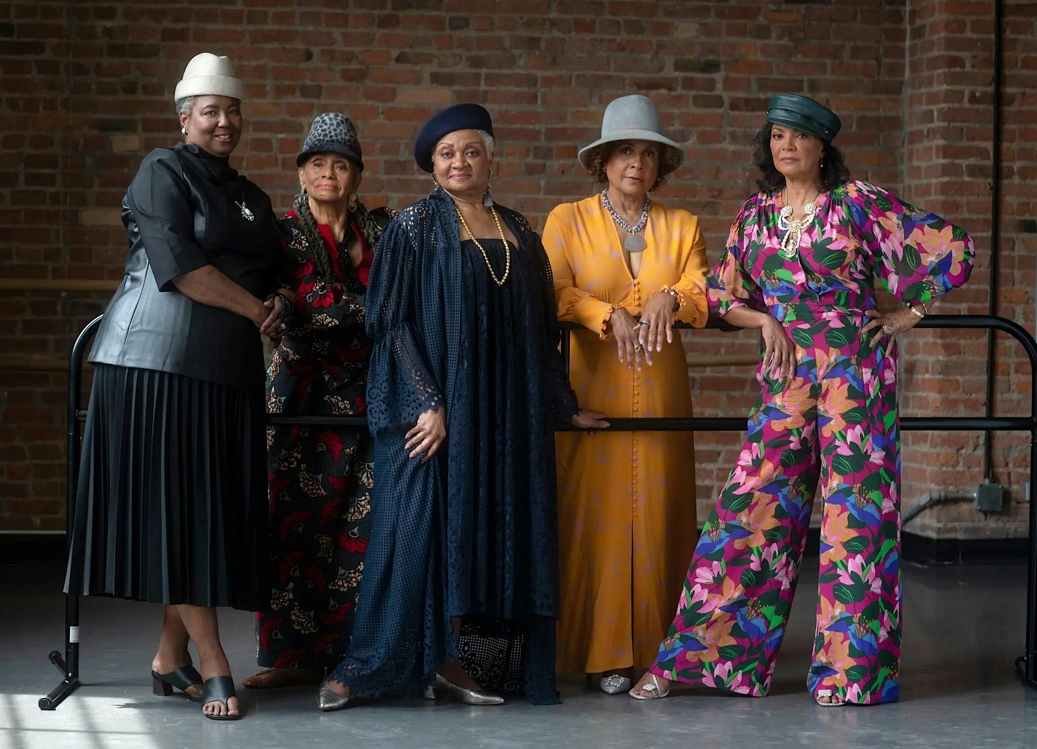 CLARK CENTER NYC & FROM THE HORSE’S MOUTH Celebrate THE SWANS OF HARLEM